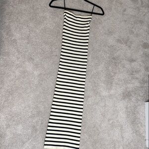 Zara Cream and Black Striped Knit Skirt